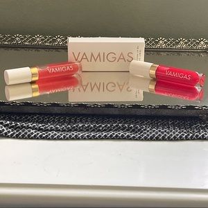 Vamigas Rose Infused Lip Oil: Sofia & Valentina